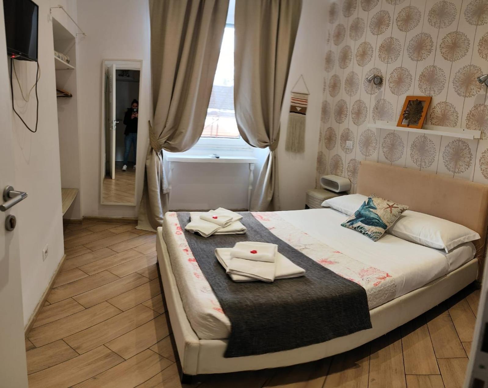 Vatican Rooms Metro Ottaviano Рим Экстерьер фото